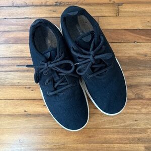 Allbirds Women’s Wool Runners size 10 black